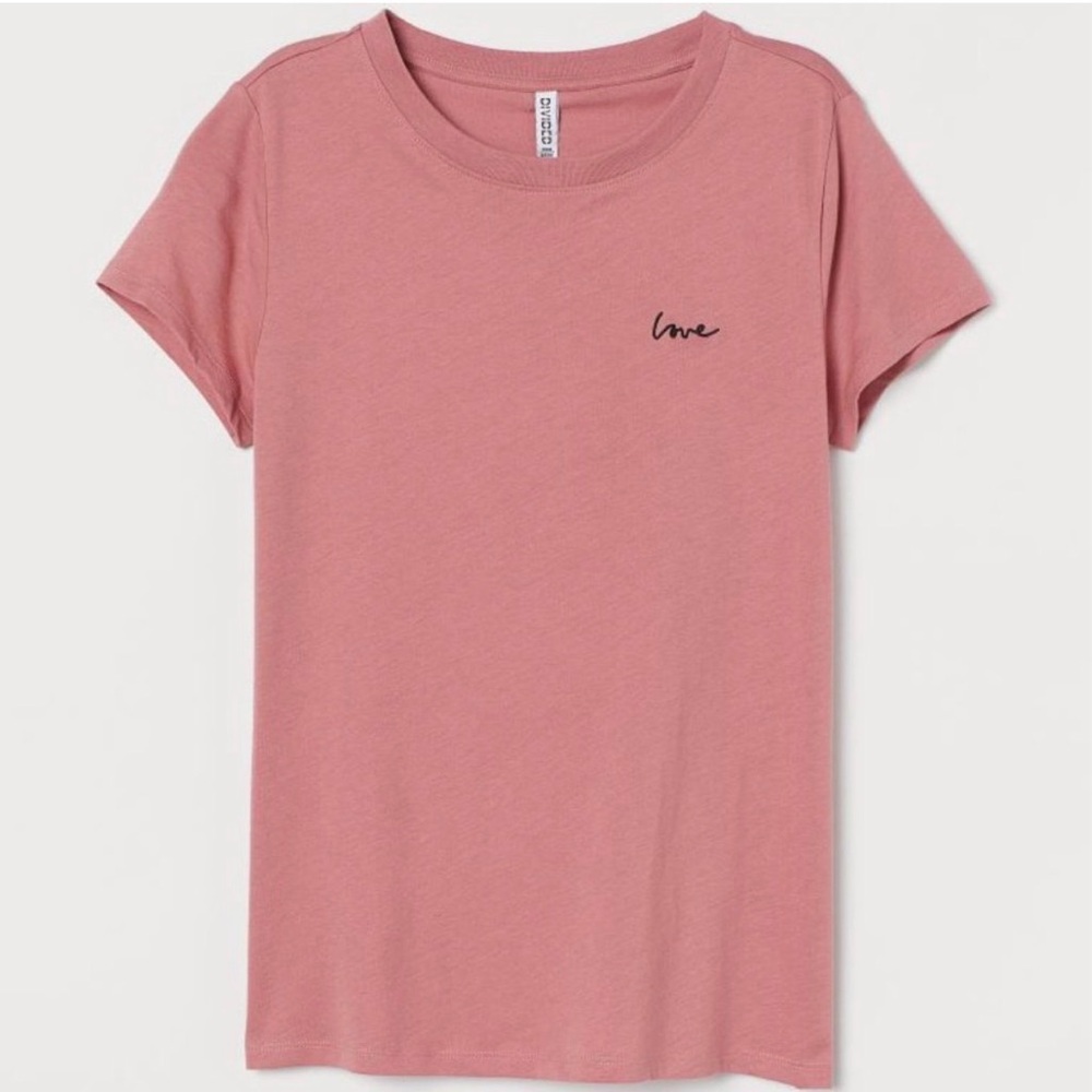 😍FREE😍 H&M Pink Short Sleeve Tee with Love Embroidery
